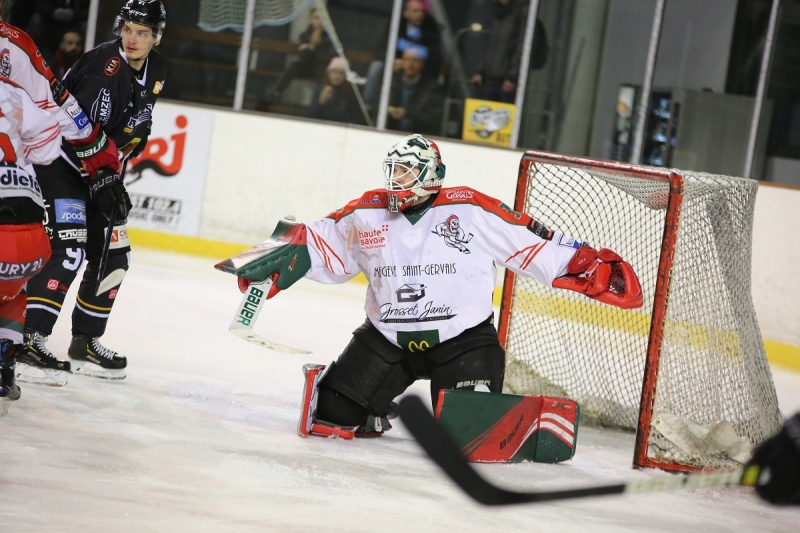 Photo hockey Division 1 - Division 1 - Quart de Finale match 1 : Brest  vs Mont-Blanc - D1 : Mont-Blanc prend son envol !