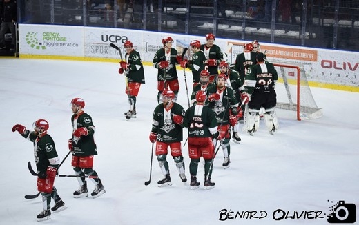 Photo hockey Division 1 - Division 1 - Quart de Finale match 1 : Cergy-Pontoise vs Dunkerque - Cergy remporte les deux premires batailles