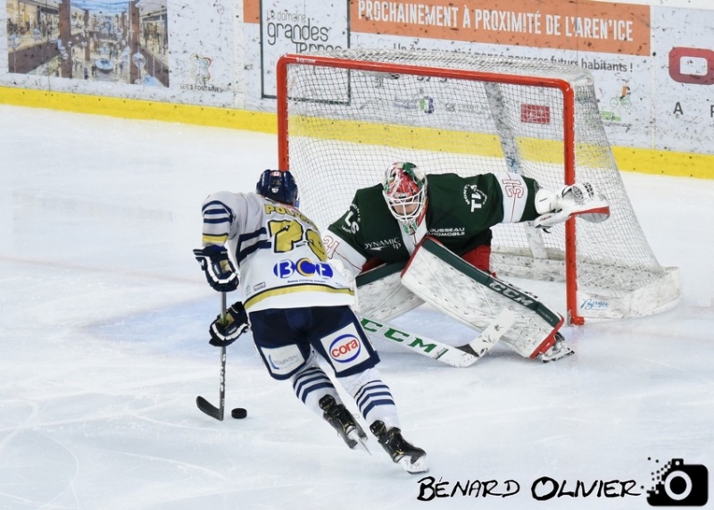 Photo hockey Division 1 - Division 1 - Quart de Finale match 1 : Cergy-Pontoise vs Dunkerque - Cergy remporte les deux premires batailles