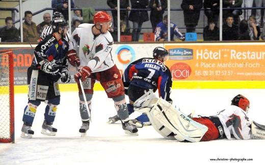 Photo hockey Division 1 - Play-off : 1/2 retour : Caen  vs Cergy-Pontoise - Caen en finale