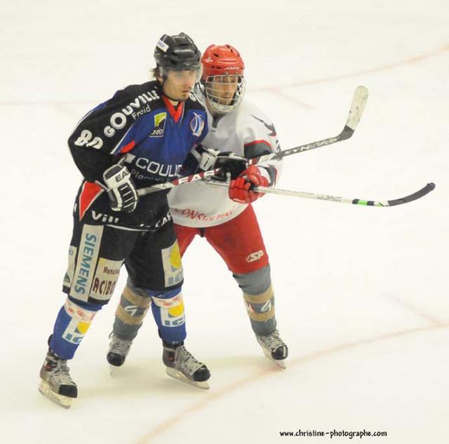 Photo hockey Division 1 - Play-off : 1/2 retour : Caen  vs Cergy-Pontoise - Caen en finale