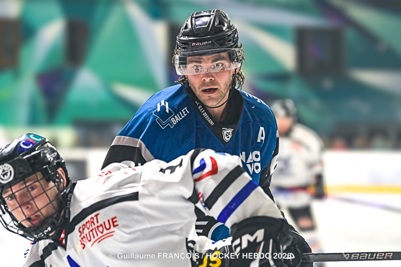 Photo hockey Division 1 - Poule de Maintien - Tour 1 - Match 5 : Nantes vs Courchevel-M�ribel-Pralognan - Nantes au bout du souffle, les Corsaires arrachent leur maintien