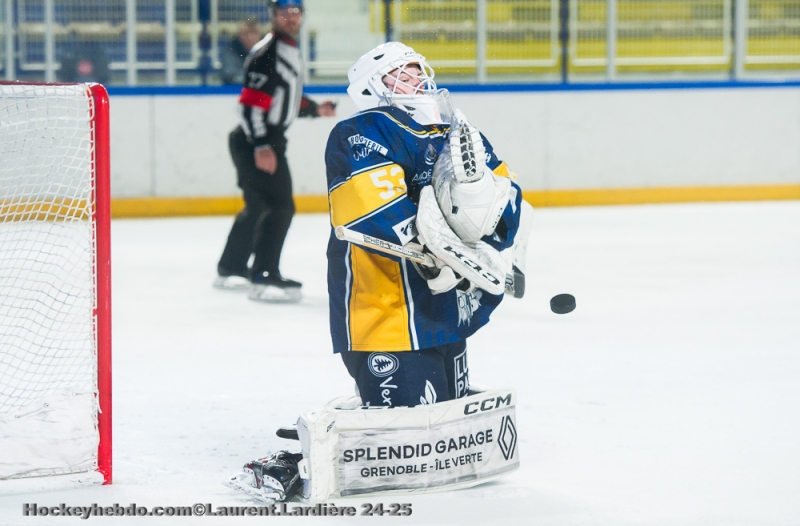 Photo hockey Division 1 - Poule de Maintien - Tour 2 - Match 4 : Villard-de-Lans vs Brest  - Les Ours restent en D1  