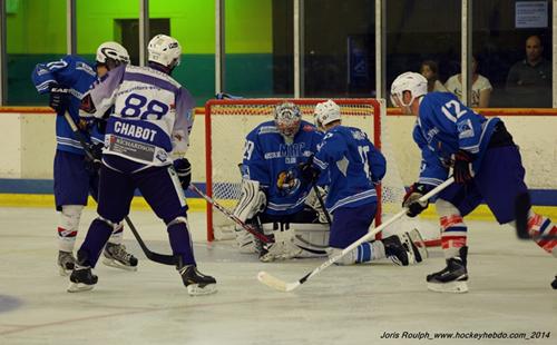 Photo hockey Division 2 -  : Avignon vs Marseille - Tranquille et efficace