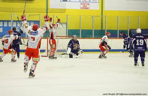 Photo hockey Division 2 - D2 : 10me journe - A : Avignon vs Amnville - Amnville, de justesse