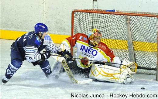 Photo hockey Division 2 - D2 : 10me journe - A : Paris (FV) vs Meudon - D2 : Suspense dans la capitale en images