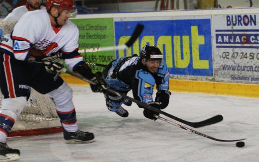 Photo hockey Division 2 - D2 : 10me journe - B : Tours  vs Evry  - Galerie photos du match
