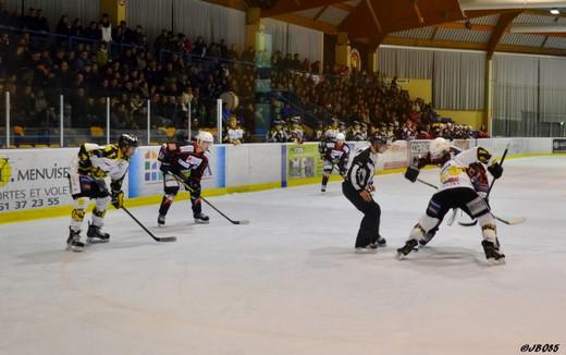 Photo hockey Division 2 - D2 : 13me journe - A : La Roche-sur-Yon vs Roanne - Un cadeau de dernire minute