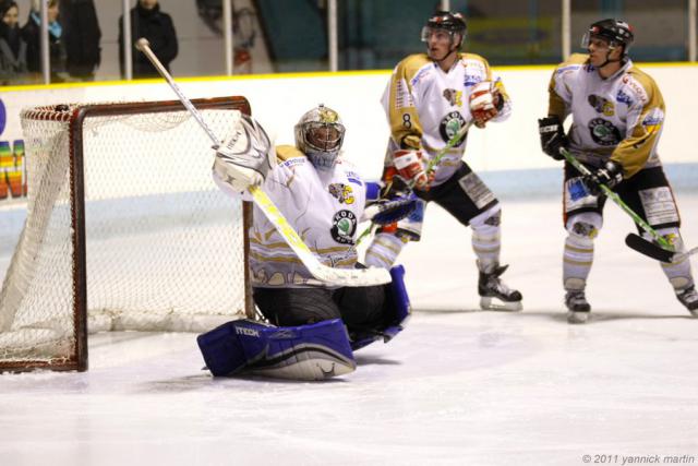 Photo hockey Division 2 - D2 : 15me journe - A : Clermont-Ferrand vs Chambry - Doubl clermontois