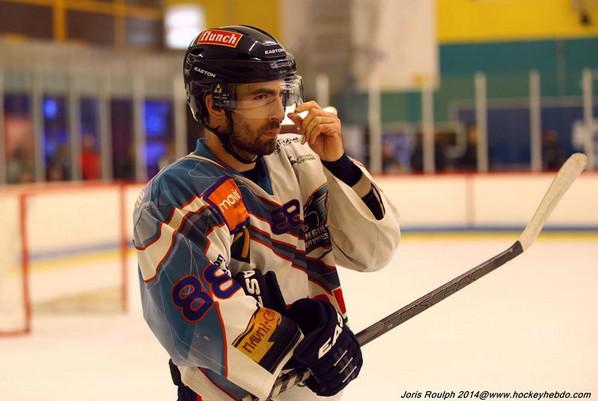 Photo hockey Division 2 - D2 : 15me journe - A : La Roche-sur-Yon vs Clermont-Ferrand - Le Leader conforte son rang 