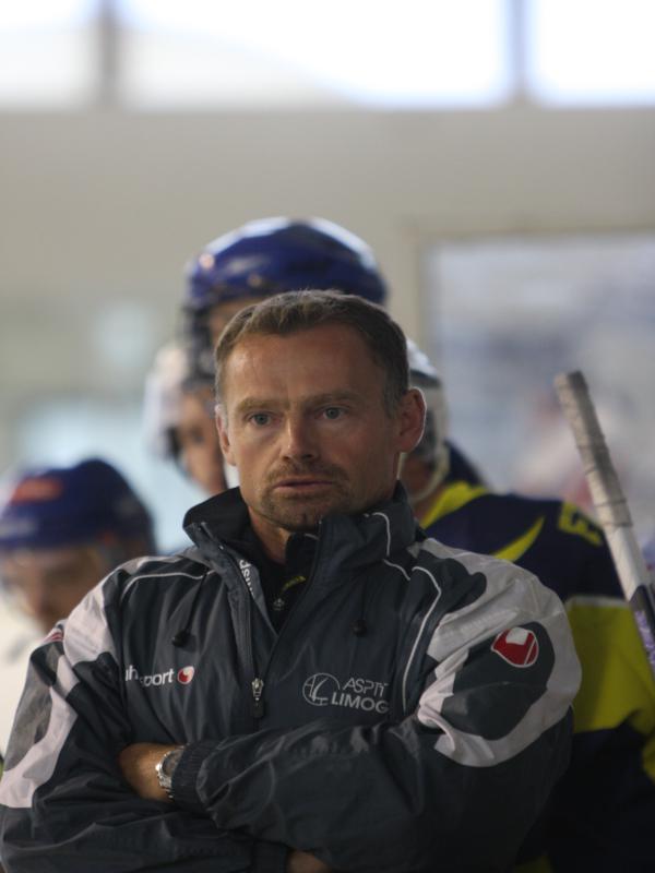 Photo hockey Division 2 - D2 : 15me journe - A : Limoges vs Toulouse-Blagnac - Les Taureaux de Feu ont mang du Blouga & ITV