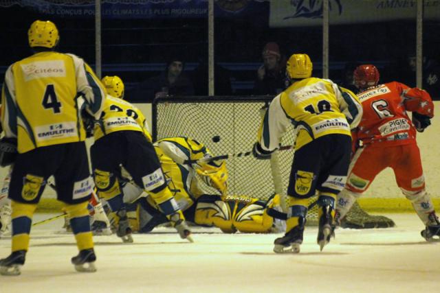 Photo hockey Division 2 - D2 : 15me journe - B : Amnville vs Viry Hockey 91 - Les Galaxians renouent avec la victoire 