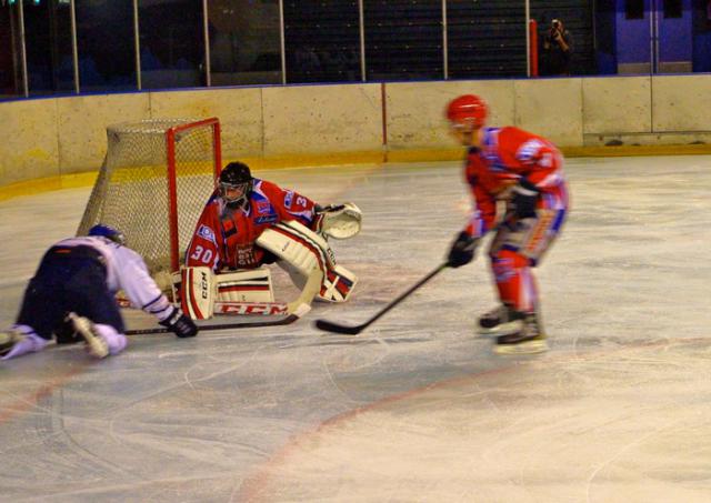 Photo hockey Division 2 - D2 : 1re journe - B : Asnires vs Paris (FV) - Les Franais Volants dbutent par la victoire