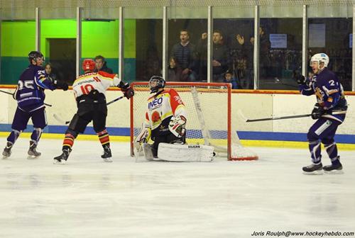 Photo hockey Division 2 - D2 : 5me journe - A : Avignon vs Meudon - La der pour Avignon