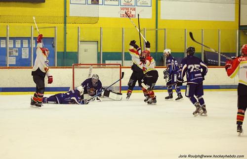 Photo hockey Division 2 - D2 : 5me journe - A : Avignon vs Meudon - La der pour Avignon
