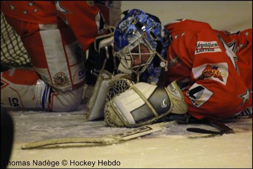 Photo hockey Division 2 - D2 : 5me journe - B : Amnville vs Lyon - Une journe en enfer