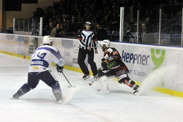 Photo hockey Division 2 - D2 : 6me journe - A : La Roche-sur-Yon vs Avignon - D2 :  Hoglyday  on ice 