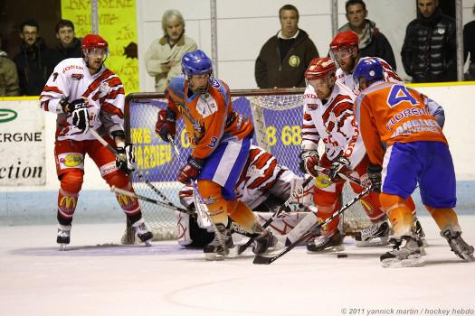 Photo hockey Division 2 - D2 : 6me journe - B : Clermont-Ferrand vs Cholet  - Dfaite clermontoise sans surprise