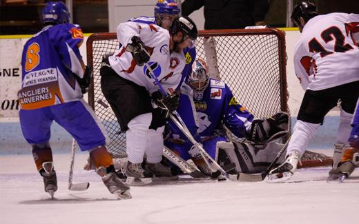 Photo hockey Division 2 - D2 : 8me journe poule A : Clermont-Ferrand vs Toulouse-Blagnac - Victoire mrite pour Clermont