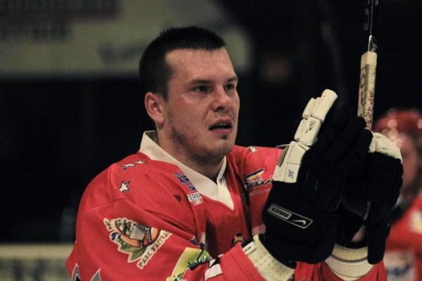 Photo hockey Division 2 - D2 : 9me journe - B : Amnville vs Cholet  - Lukas Hanzal dans les toiles 