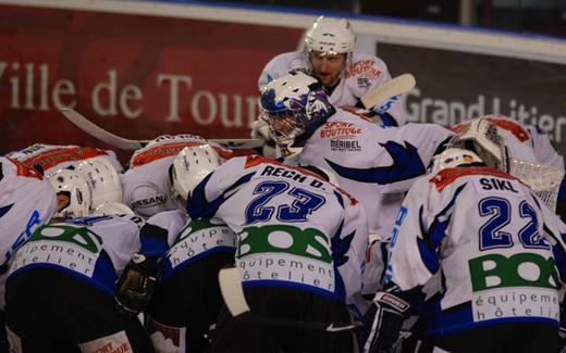 Photo hockey Division 2 - D2 : 9me journe - B : Courchevel-Mribel-Pralognan vs Nantes  - Chocs en srie