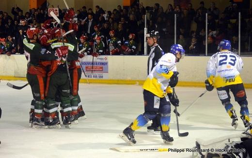 Photo hockey Division 2 - D2 : Play Off - 1/2 Finale - match 2 : Cergy-Pontoise vs Limoges - Cergy-Pontoise en finale