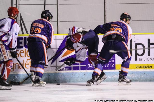 Photo hockey Division 2 - D2 : Play Off - 1/4 de finale - Retour : Clermont-Ferrand vs Asnires - Qualification aux 1/2 russie pour Clermont
