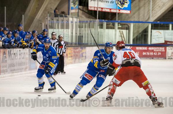 Photo hockey Division 2 - D2 : Play Off - 1/4 de finale - Retour : Villard-de-Lans vs Amnville - D2 play off : La mauvaise blague des Ours ! 