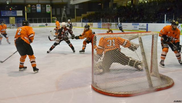 Photo hockey Division 2 - D2 : Play Off - 1/8me de finale - Retour : La Roche-sur-Yon vs Boulogne Billancourt - En toute logique les Aigles s