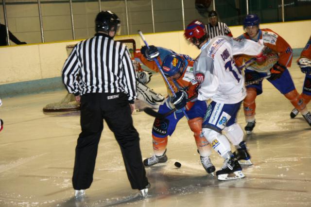 Photo hockey Division 2 - D2 : play-off, 1/8me de finale, match aller : Clermont-Ferrand vs Lyon - Play Off, option sortie pour Clermont