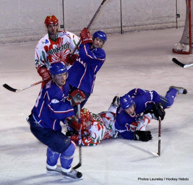 Photo hockey Division 2 - D2 : Play off 1/2 de finale : Paris (FV) vs Anglet - Anglet prend une option