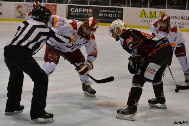 Photo hockey Division 2 - D2 : Play Off 1/4 de finale - Retour : La Roche-sur-Yon vs Annecy - L