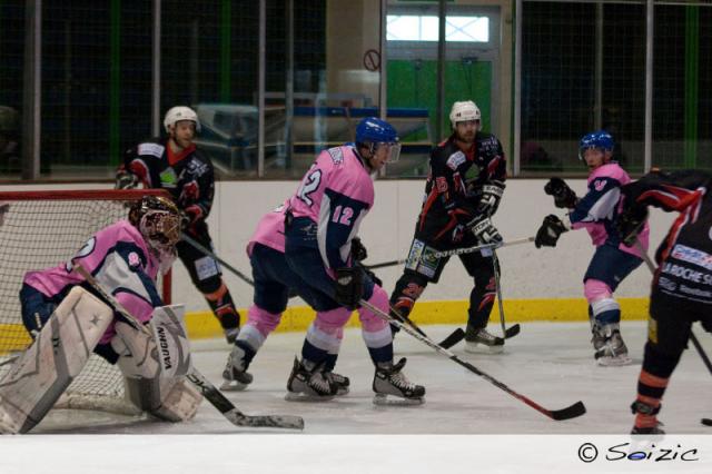 Photo hockey Division 2 - D2 : Play off petite finale : La Roche-sur-Yon vs Paris (FV) - Match au gout de vacances