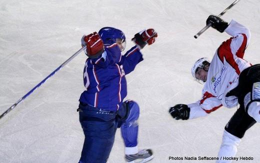 Photo hockey Division 2 - D2 : Play off petite finale : Paris (FV) vs La Roche-sur-Yon - Reportage photos