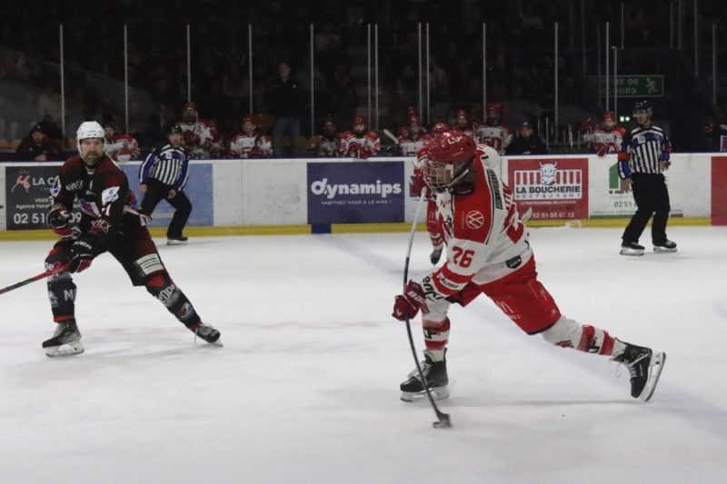 Photo hockey Division 2 - Division 2 - 1/2 de Finale - Match 2 : La Roche-sur-Yon vs Valence - POFFS 1/2 M2 - D2 - Valence double la mise !