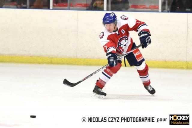 Photo hockey Division 2 - Division 2 : 10me journe : Wasquehal Lille vs Asnires - Les Lionsont le vent en poupe