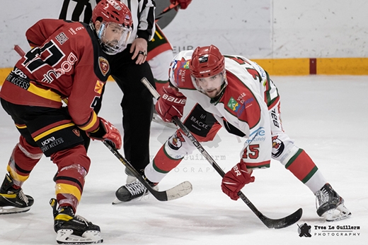 Photo hockey Division 2 - Division 2 : 11me journe : Meudon vs Courbevoie  - Les Comtes font la course en tte.