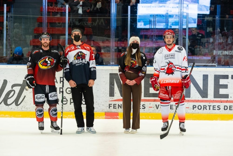 Photo hockey Division 2 - Division 2 : 11me journe : Morzine-Avoriaz vs Valence - Les leaders Morzinois prennent  leur revanche face aux Lynx 