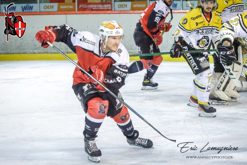 Photo hockey Division 2 - Division 2 : 13me journe : Annecy vs Roanne - Les Chevaliers intraitables  domicile
