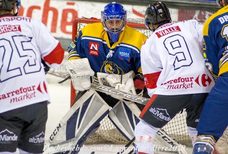 Photo hockey Division 2 - Division 2 : 13me journe : Villard-de-Lans vs Morzine-Avoriaz - Les Pingouins s