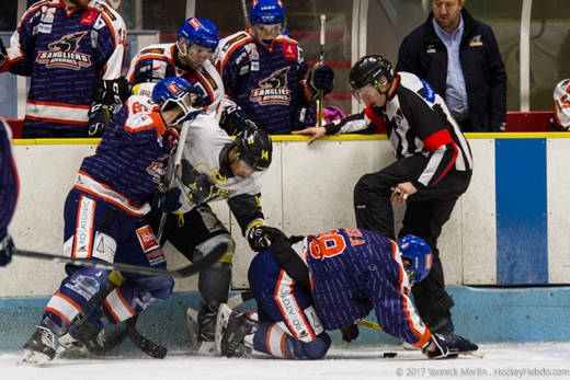 Photo hockey Division 2 - Division 2 : 14me journe : Clermont-Ferrand vs Chambry - Par indiscipline Clermont perd la partie