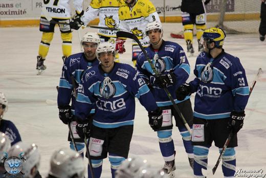 Photo hockey Division 2 - Division 2 : 15me journe : Marseille vs Roanne - D2 : Festival de buts...