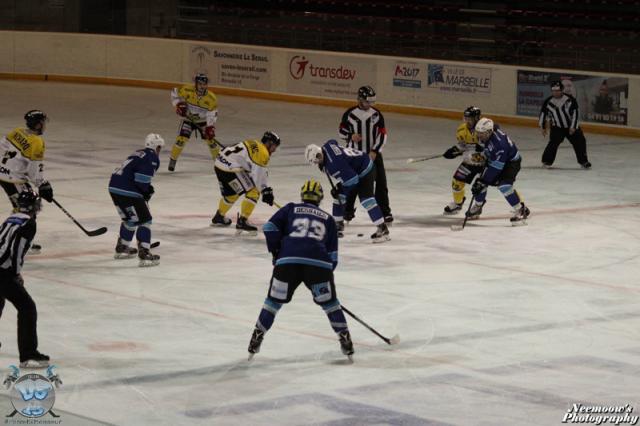 Photo hockey Division 2 - Division 2 : 15me journe : Marseille vs Roanne - D2 : Festival de buts...