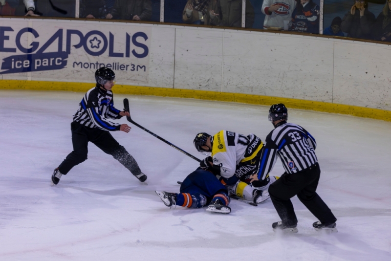 Photo hockey Division 2 - Division 2 : 17�me journ�e : Montpellier  vs Roanne - Montpellier : Rien ne va plus
