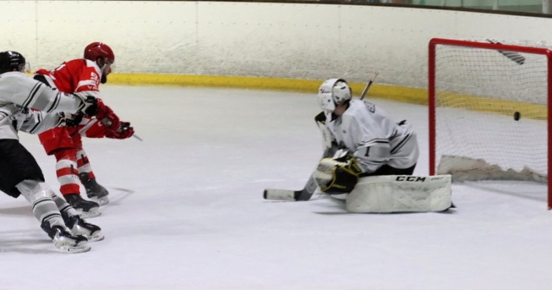 Photo hockey Division 2 - Division 2 : 17�me journ�e : Valence vs Toulouse-Blagnac - Valence leader de la poule B