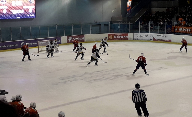 Photo hockey Division 2 - Division 2 : 18me journe : Montpellier  vs Chambry - Match test !