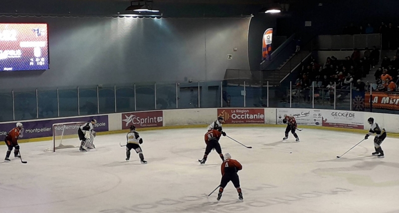 Photo hockey Division 2 - Division 2 : 18me journe : Montpellier  vs Chambry - Match test !