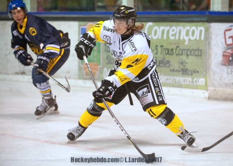 Photo hockey Division 2 - Division 2 : 1re journe : Villard-de-Lans vs Roanne - Les Ours encore en hibernation