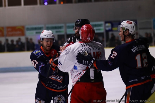 Photo hockey Division 2 - Division 2 : 3me journe : Clermont-Ferrand vs Valence - Clermont, avec les regrets