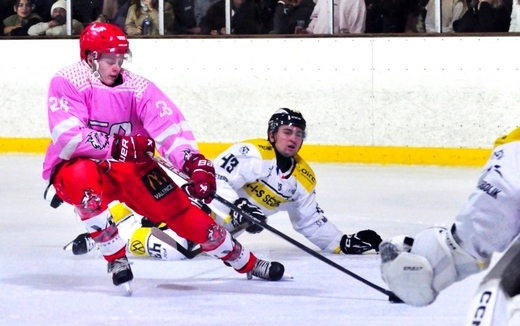 Photo hockey Division 2 - Division 2 : 3me journe : Valence vs Roanne - Roanne, qui voyage bien, fait trbucher Valence